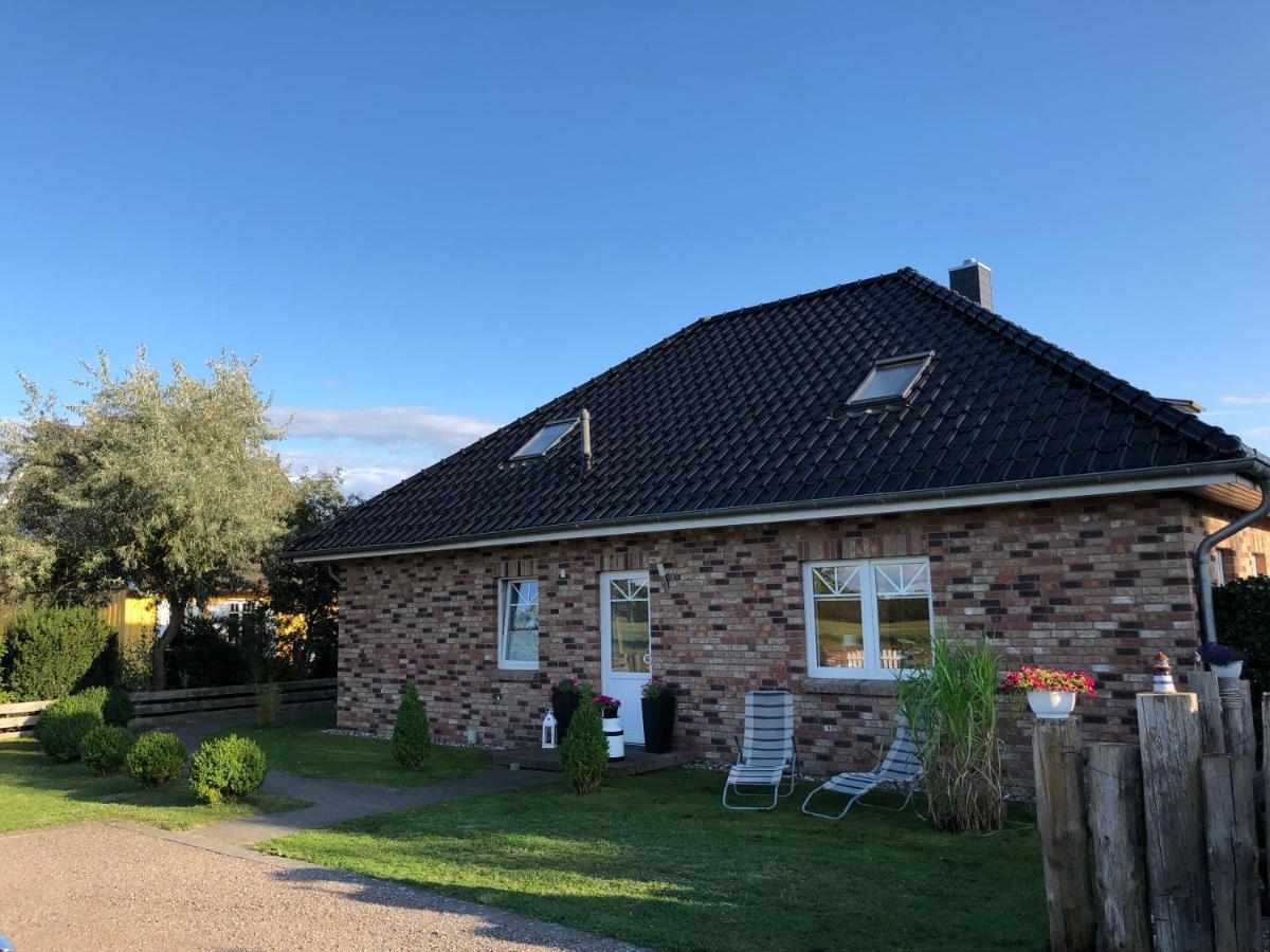 Ferienwohnung Kranich Wieck Exterior foto